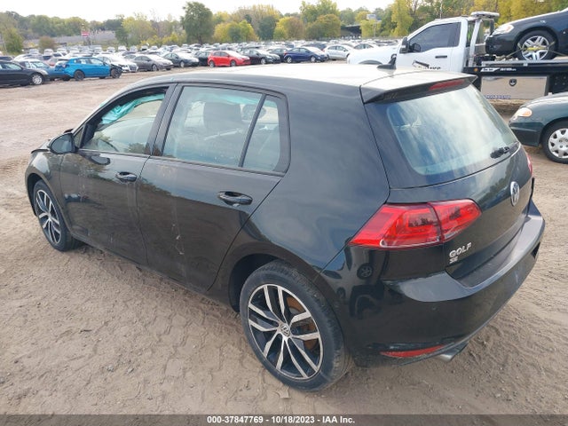 3VW217AU1GM015143 Volkswagen Golf Tsi Se