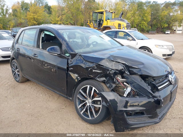 3VW217AU1GM015143 Volkswagen Golf Tsi Se