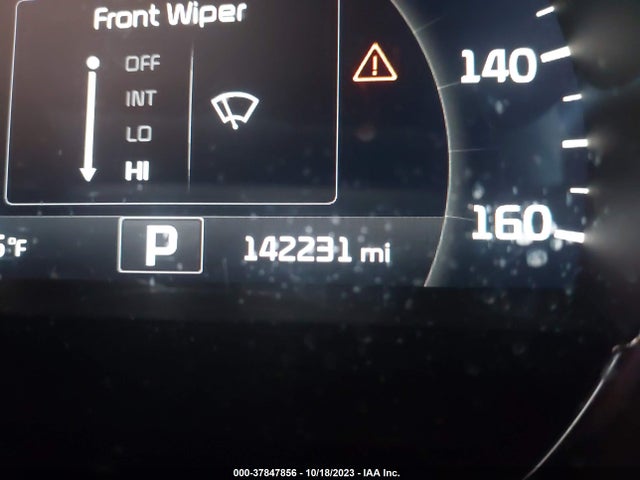 2016 KIA SORENTO 3.3L EX VIN: 5XYPH4A5XGG181475