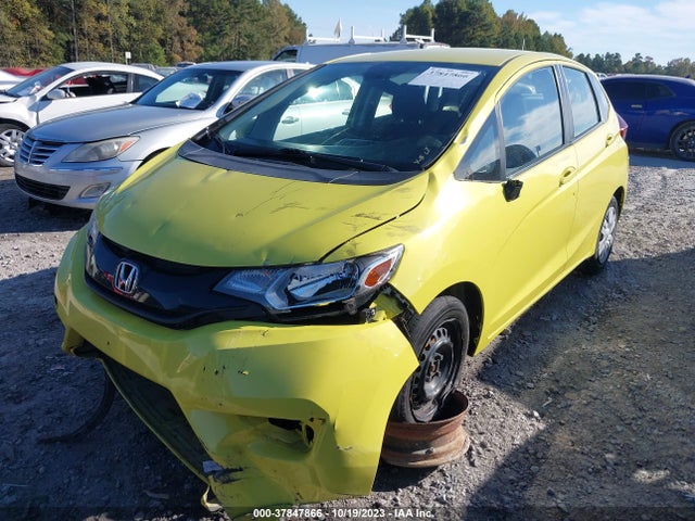 Honda FIT LX 2016 JHMGK5H57GX011146 Image 2