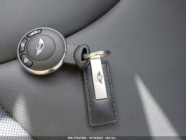 2011 MINI COOPER HARDTOP WMWSU3C54BT099507 Photo 10