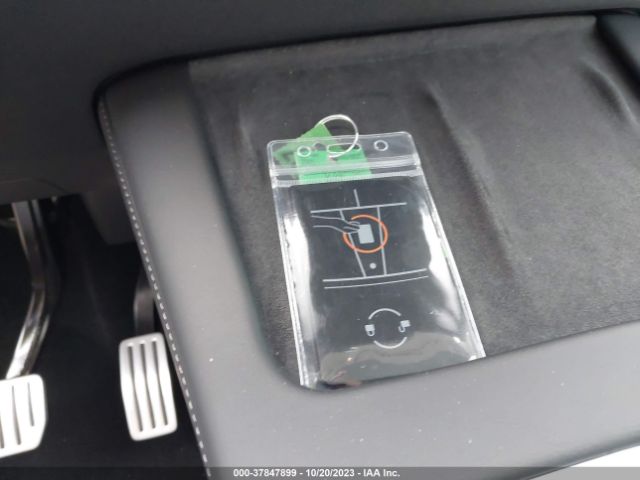 2023 TESLA MODEL Y 7SAYGDEF0PF705298 Photo 10