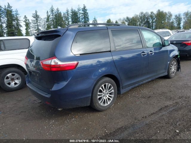 5TDYZ3DCXJS920716 Toyota SIENNA XLE