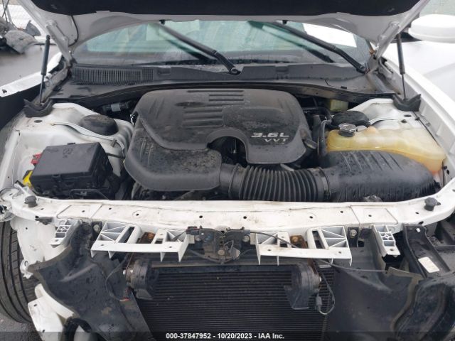 2C3CDXJG3JH115862 Dodge Charger Gt Awd