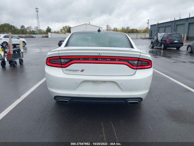 2C3CDXJG3JH115862 Dodge Charger Gt Awd