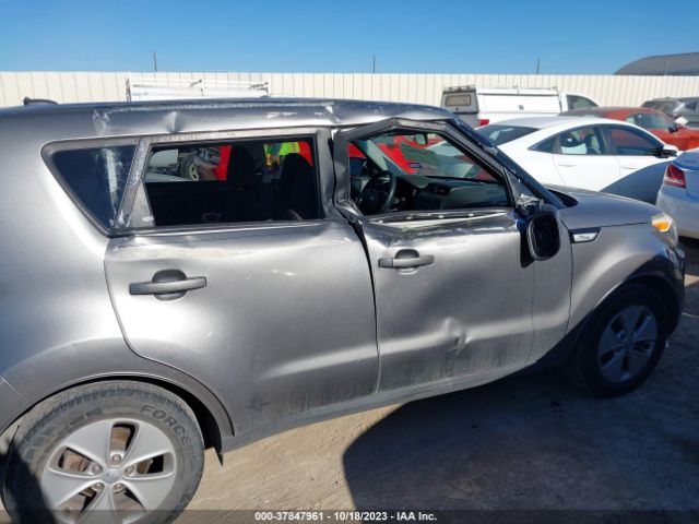 KNDJN2A22G7376525 KIA Soul Base