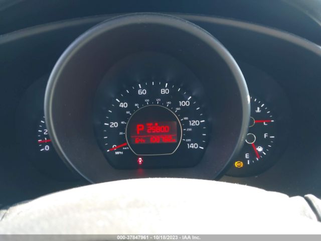 KNDJN2A22G7376525 KIA Soul Base