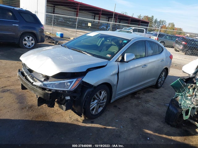 Hyundai ELANTRA SEL 2019 5NPD84LF1KH472411 Image 2