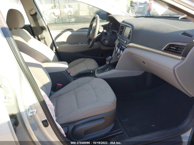 Hyundai ELANTRA SEL 2019 5NPD84LF1KH472411 Image 5