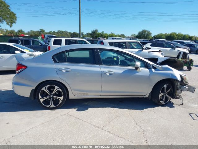 2HGFB6E55FH705149 Honda Civic Sedan Si