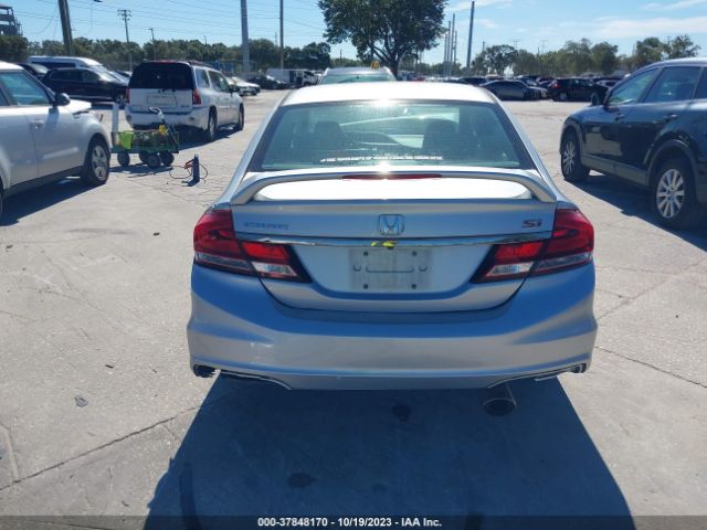 2HGFB6E55FH705149 Honda Civic Sedan Si