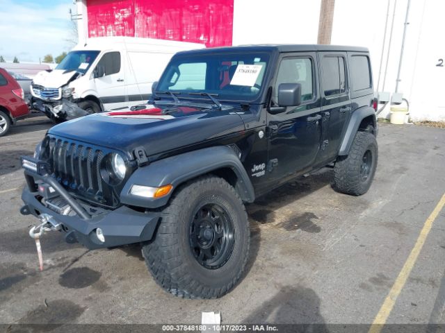 1C4HJXDN6JW301806 Jeep Wrangler Unlimited Sport S
