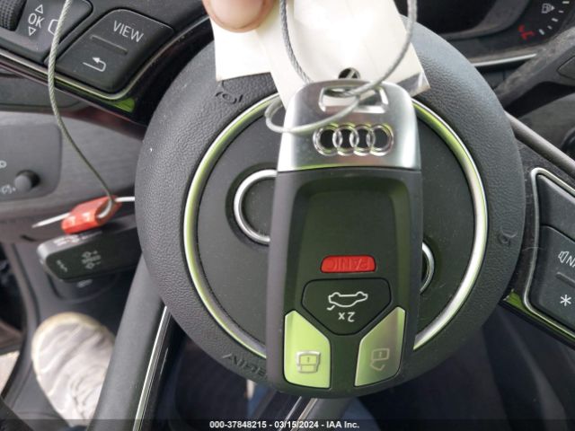 WAUYNGF52KN008622 Audi A5 Premium Plus