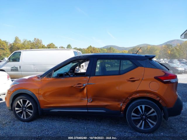 3N1CP5CU6JL526144 Nissan KICKS SR