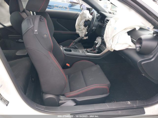 JF1ZDBC12N8701827 Subaru Brz Premium