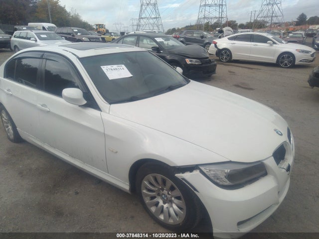 2009 BMW 328I VIN: WBAPH57569NM32238
