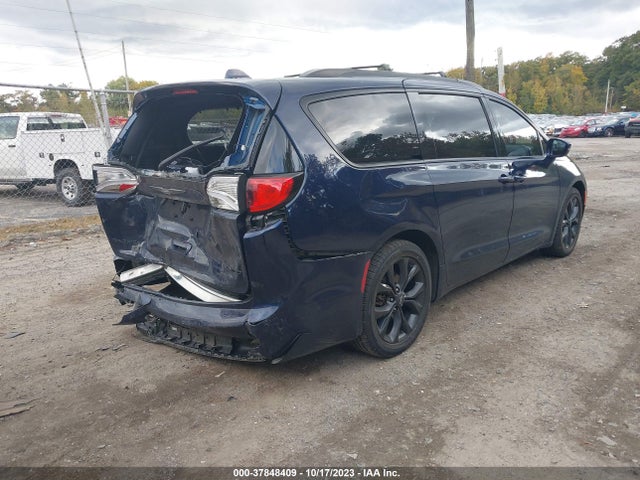 Chrysler Pacifica 35th Anniversary Limited 2020 2C4RC1GG0LR124285 Image 4