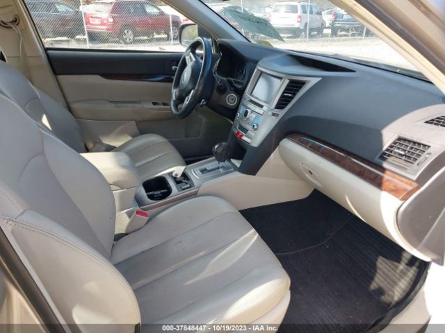 4S3BMBM61E3018312 Subaru Legacy 2.5i Limited