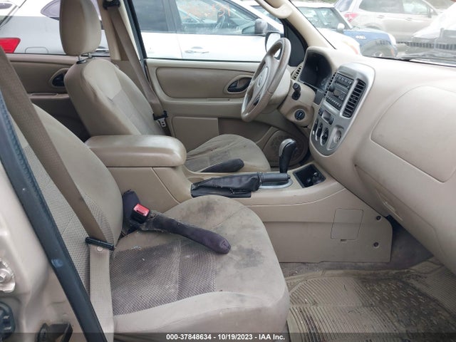 2007 FORD ESCAPE XLT VIN: 1FMCU93117KA82969
