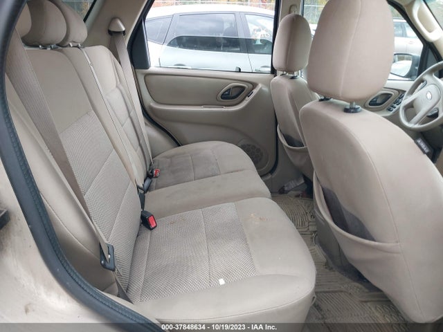 2007 FORD ESCAPE XLT VIN: 1FMCU93117KA82969