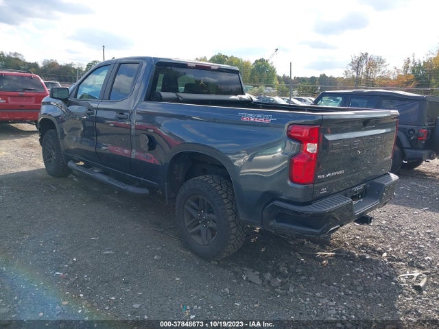 Chevrolet Silverado 1500 Custom Trail Boss 2019 1GCRYCEF5KZ379882 Image 3