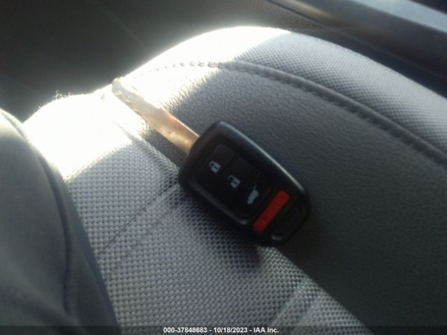 2HKRW6H34HH223633 Honda CR-V LX