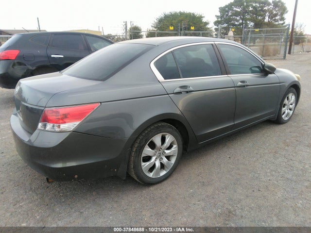 2008 HONDA ACCORD SDN LX VIN: JHMCP26388C055696