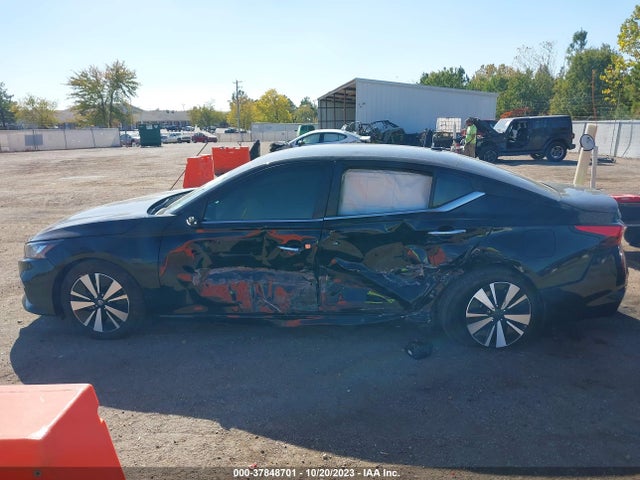 2021 NISSAN ALTIMA 2.5 SV VIN: 1N4BL4DV2MN418894