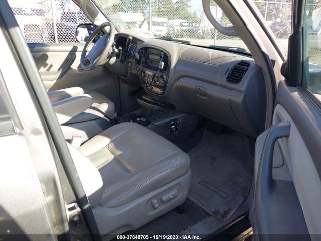 2005 TOYOTA SEQUOIA SR5 VIN: 5TDBT44A75S240824