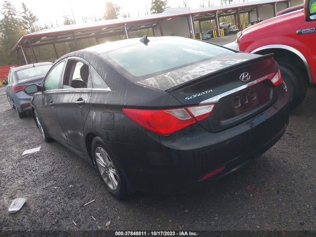 2013 HYUNDAI SONATA GLS PZEV VIN: 5NPEB4AC4DH755368