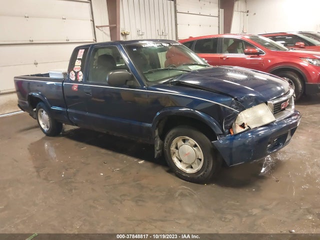 2003 GMC SONOMA SLS VIN: 1GTCS19X538232273