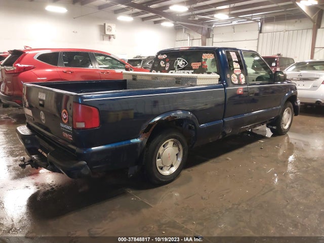 2003 GMC SONOMA SLS VIN: 1GTCS19X538232273