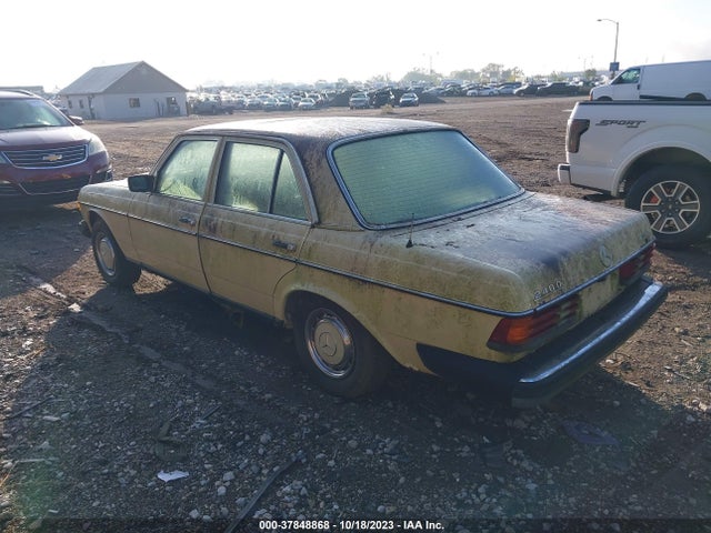 1979 MERCEDES-BENZ 240D VIN: 12312312145256