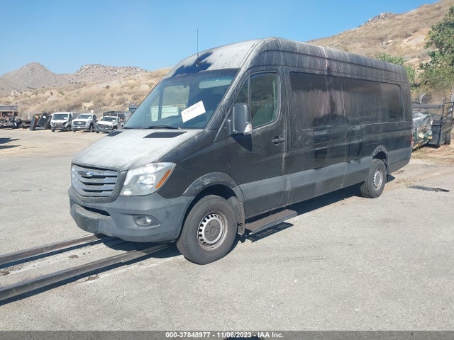 Freightliner Sprinter Vans 2016 WDYPE8CD4GP309246 Image 2