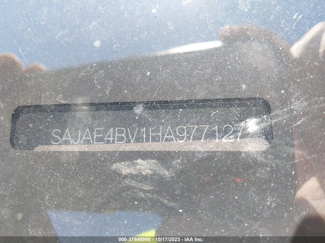 2017 JAGUAR XE SAJAE4BV1HA977127 Photo 8