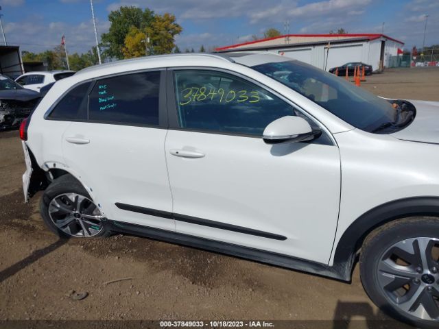 KNDCE3LG6M5098467 KIA Niro Ev Ex Premium