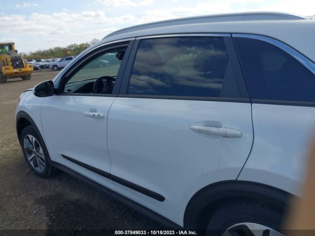 KNDCE3LG6M5098467 KIA Niro Ev Ex Premium
