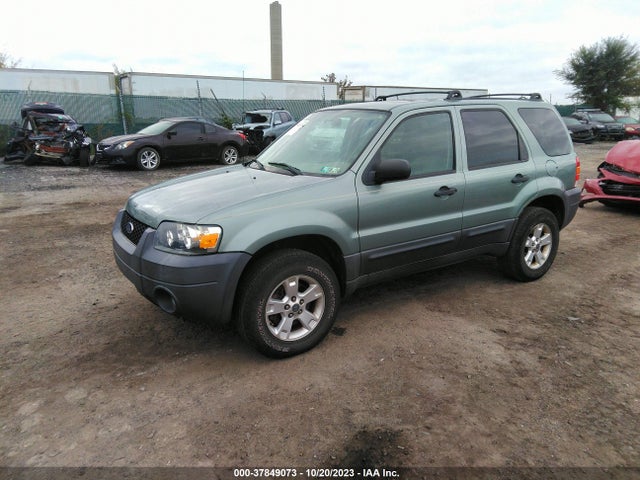 2007 FORD ESCAPE XLT VIN: 1FMYU93137KA07423