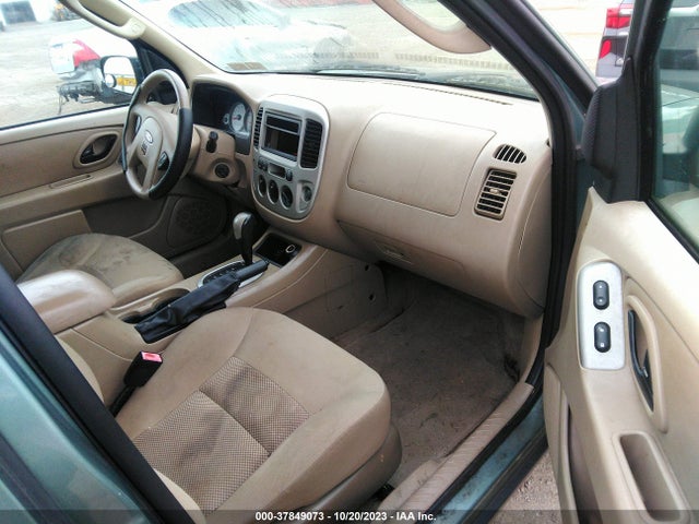 2007 FORD ESCAPE XLT VIN: 1FMYU93137KA07423
