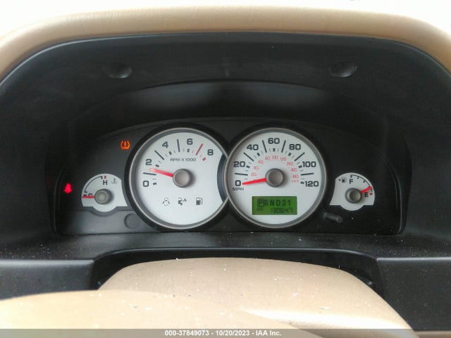2007 FORD ESCAPE XLT VIN: 1FMYU93137KA07423