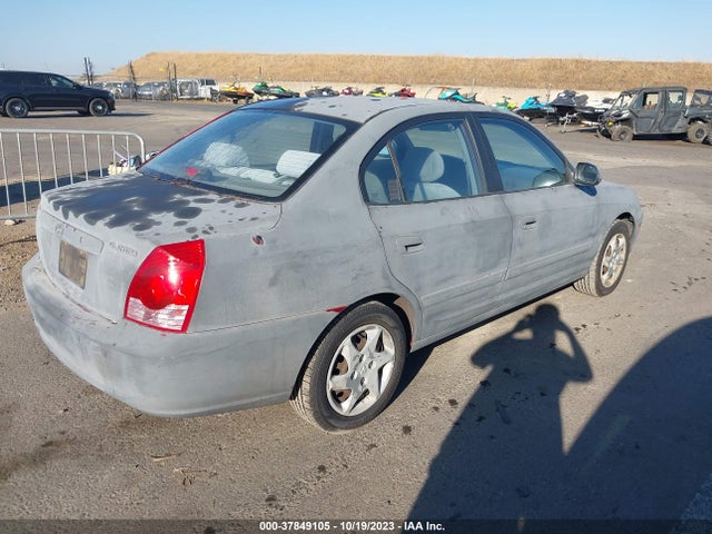 2004 HYUNDAI ELANTRA GLS/GT VIN: KMHDN46D44U827045