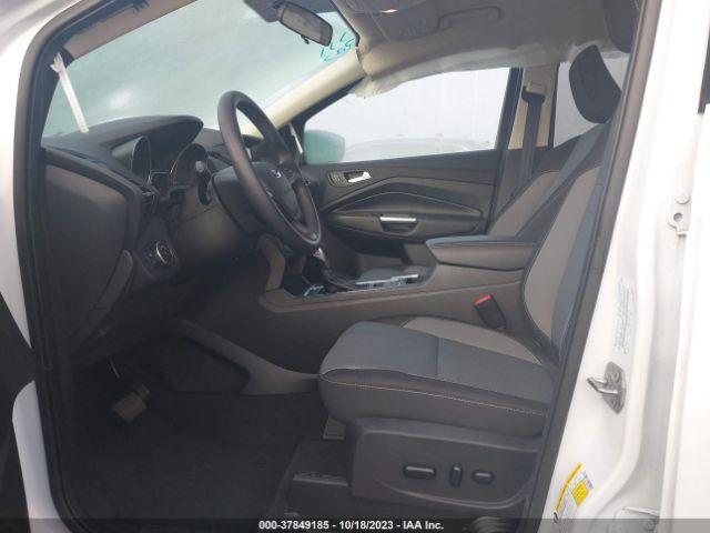 1FMCU9GD2KUA55281 Ford ESCAPE SE