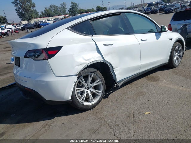2023 TESLA MODEL Y LONG RANGE VIN: 7SAYGDEE1PF622552