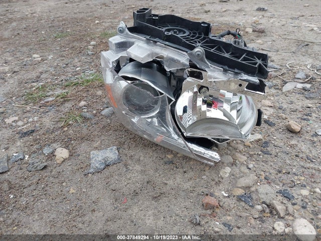 JA4AR3AUXHZ008783 Mitsubishi Outlander Sport 2.0