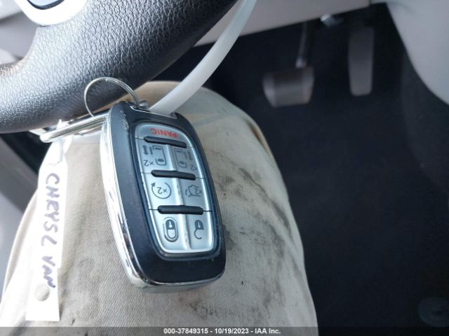 2C4RC1DG1LRB65287 Chrysler Voyager Lxi