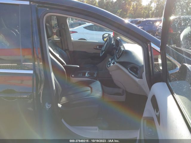 2C4RC1DG1LRB65287 Chrysler Voyager Lxi