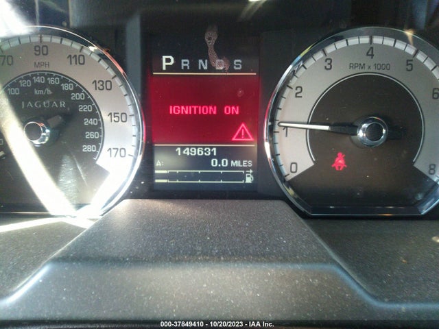 2011 JAGUAR XF SAJWA0GB1BLR95521 Photo 6