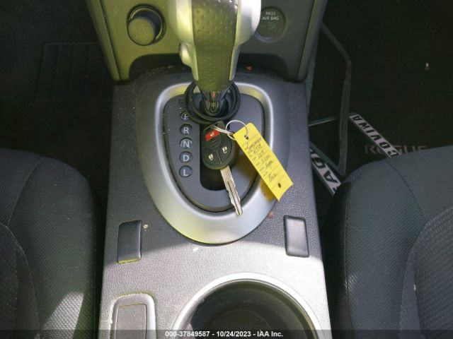 JN8AS5MT4FW669558 Nissan Rogue Select S