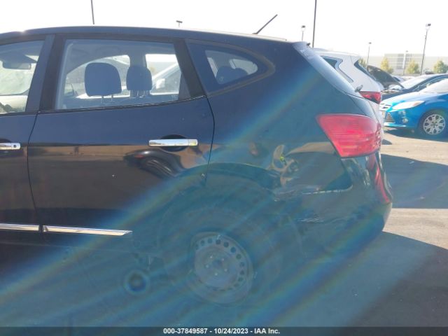 JN8AS5MT4FW669558 Nissan Rogue Select S