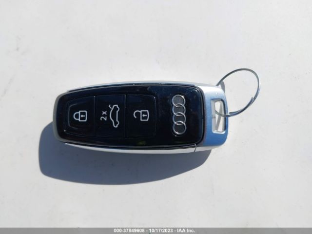 WA1VABGE7KB013944 Audi E-tron Prestige